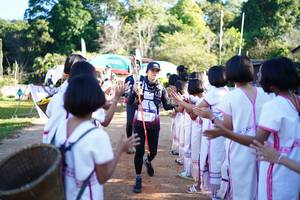 BIB: 475
                            <button type="button" onclick="openModal(18991725)" class="btn btn-primary btn-sm float-right btn-popup" data-toggle="modal" data-target=".modal-high-quality">
                        <i class="fas fa-shopping-cart"></i> Add to Cart
                    </button>
                                            <button type="button" onclick="isThisMe(18991725, true)" class="btn btn-success btn-sm float-right btn-popup btn-isme hidden" data-toggle="tooltip" data-placement="bottom" title="นี่คือรูปของคุณใช่ไหม คลิกที่นี่เพื่อเอาเข้าอัลบั้ม">
                        <i class="fas fa-plus"></i> Add to album
                    </button>
                    <button type="button" onclick="isThisMe(18991725, false)" class="btn btn-warning btn-sm float-right btn-popup btn-isnotme hidden">
                        <i class="fas fa-ban"></i> Remove from album
                    </button>